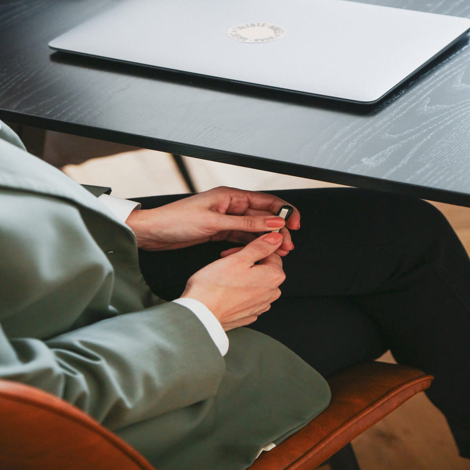 Nous explorons l'actualité autour de l'intelligence artificielle et comment celle-ci impacte le recrutement mené par les entreprises, cabinets de conseil, ESN. - Wheel of Work actualités